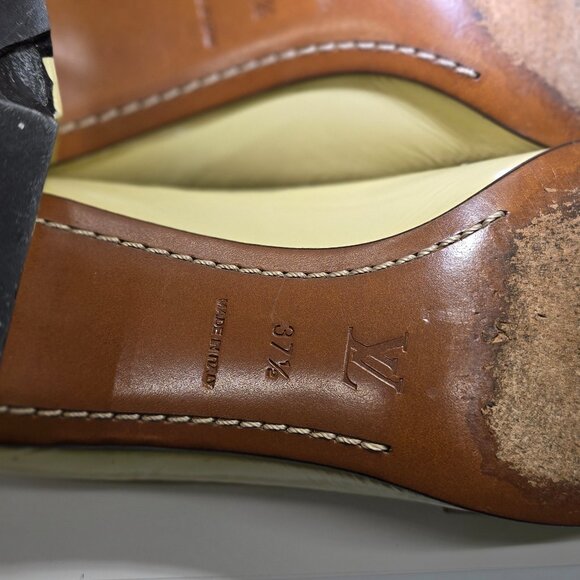 Louis Vuitton Patent Leather toasted Almond - Picture 8 of 13